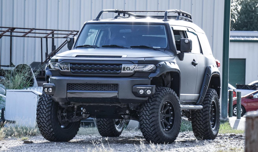 Truck Accessories Service Image